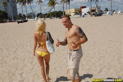 blonde slut in bikini sucking cock and getting jizzed in hot hardcore fuck