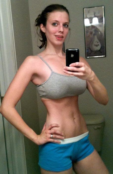 big tittied fit selfie