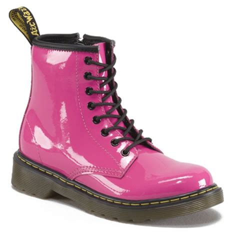 dr martens kids delaney pink patent leather junior boots