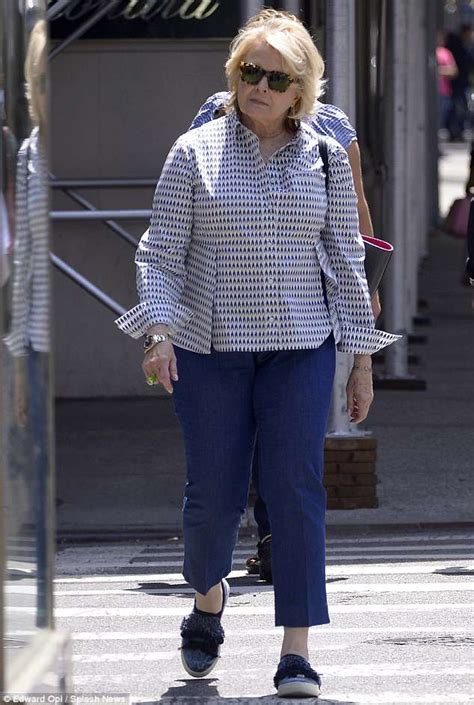 candice bergen is beautiful in blue as she strolls madison avenue daily mail online