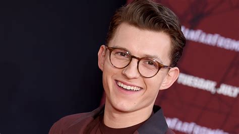spider man s tom holland shaved his head and fans hate it — see video