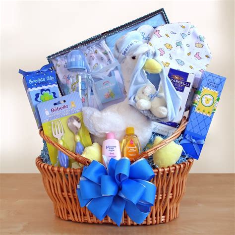 recommended newborn baby boy gift ideas