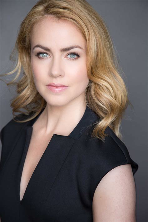 Suits Amanda Schull Promoted To Series Regular For Season 8
