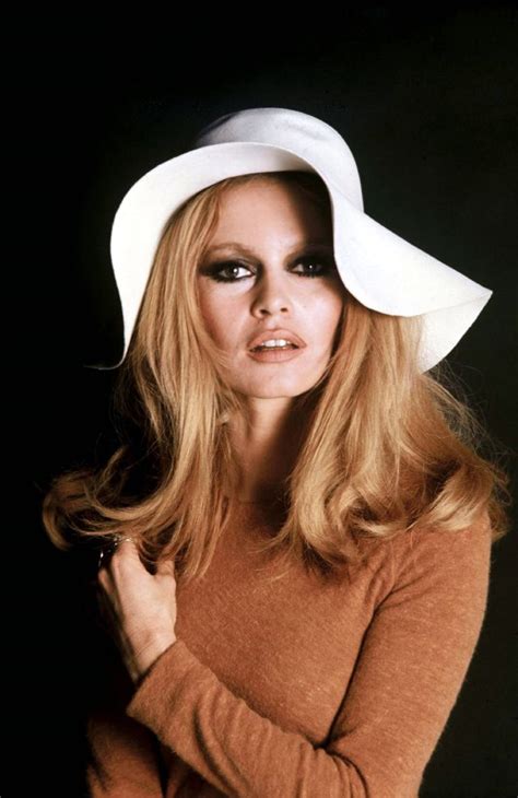 ’60s Fashion Icons We Love Stylecaster Brigitte Bardot Bardot Fashion