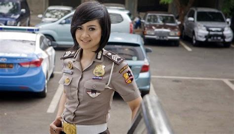 wtf indonesian police woman must pass virginity exam reckon talk