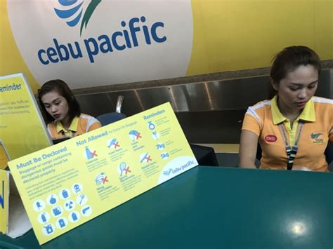manila airport taxi scams ripoffs free uber ride
