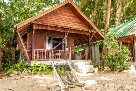 bungalows   beach maipenrai bungalows resort accommodation thansadet beach koh phangan
