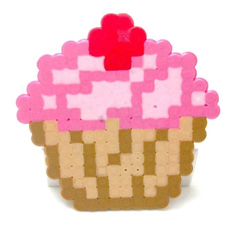 bit cupcake  geekygamershop  deviantart hama beads design perler bead patterns melted