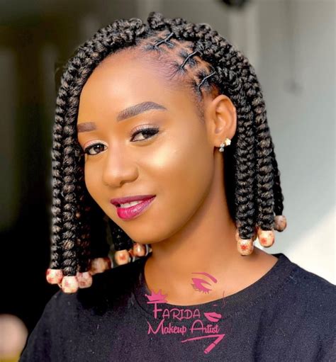 10 Trendy Knotless Braids With Beads Hairstyles 2023