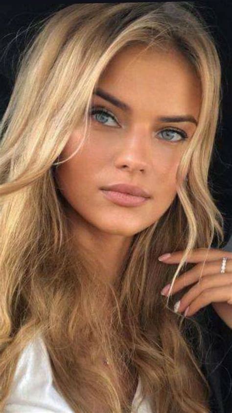 pin by saraa ppal on beauty vii in 2022 beautiful blonde beauty girl
