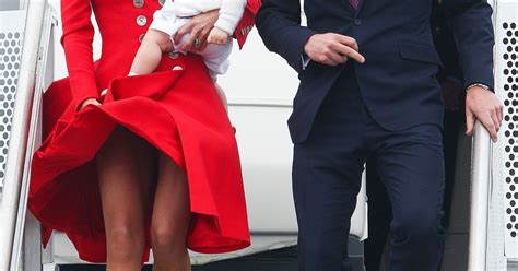 Duchess Of Cambridge Bum Flash Picture Kate Middleton S Windy Woes