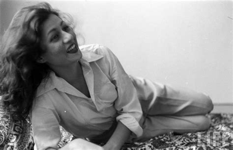 34 pictures of madhubala that prove that she was an