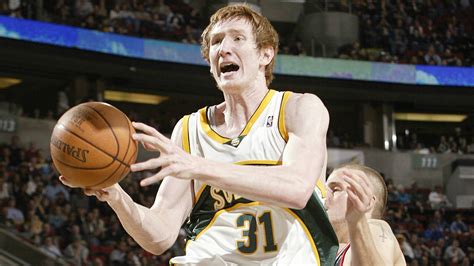 former sonics center robert swift arrested for attempted robbery nba