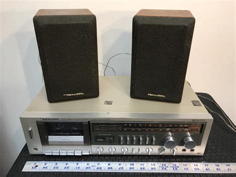 vintage realistic amfm stereo cassette player receiver scr  estatesalesorg