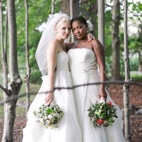 popular wedding website “the knot” features lesbian couples in print and online i do