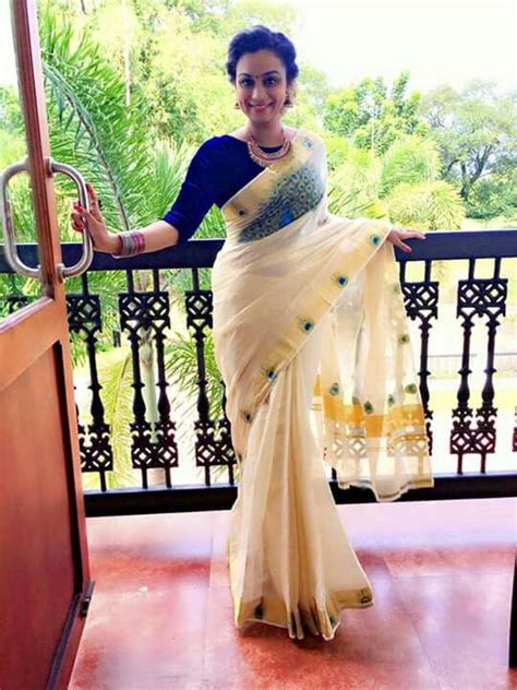 kerala saree traditional outfit peacock feathers