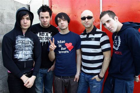 simple plan bassist quits band  sexual misconduct  grooming allegations sick chirpse