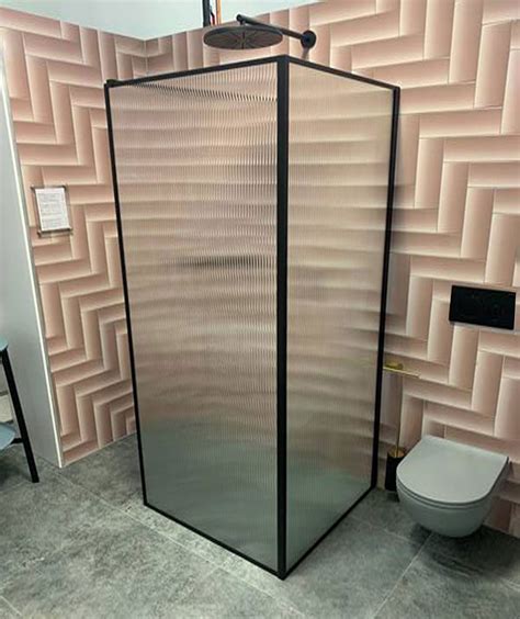 vismara vetro fluted walk  shower screen  matt black shower