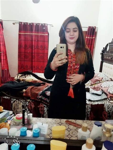 indianpakibabes pakistani gorgeous babe expose part ½hoor ki baghal