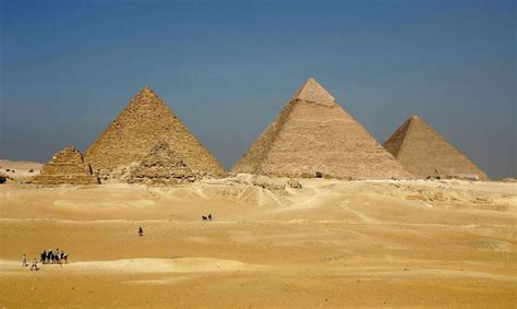 60 maravillas del mundo que debes visitar giza piramide antico egitto