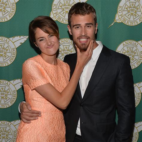 Cute Shailene Woodley And Theo James Pictures Popsugar