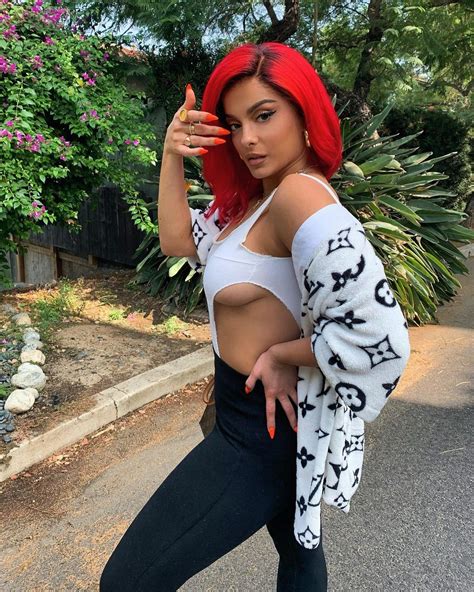 Bebe Rexha Revealed Sideboobs For 20 Million Views On