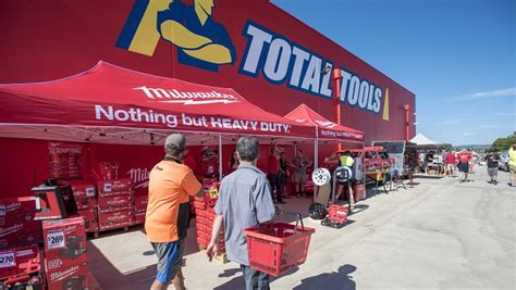 sydney tools sues total tools  email hacking claims  retail australia