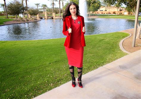 Fabulous Dressed Blogger Woman Mix 9