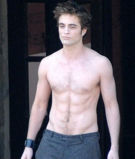 Robert Pattinson A Torso Nudo Durante Le Riprese Di Twilight New Moon