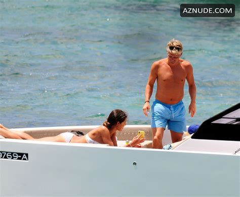 Ana Ivanovic And German Footballer Bastian Schweinsteiger Relax On A