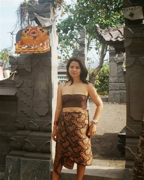 Part 2 Tante Nina Bugil Di Pantai Di Pulau Dewata Bali Rina Soleha
