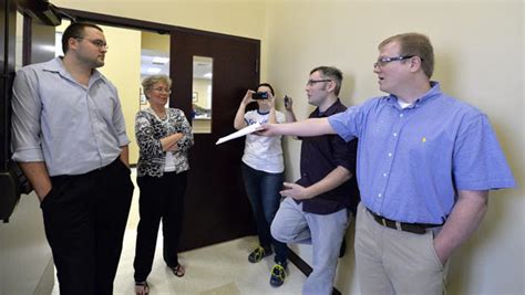Same Sex Marriage Order Defied By Kentucky Clerk S Office In Rejecting