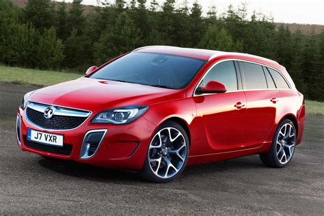 vauxhall insignia st generation facelift