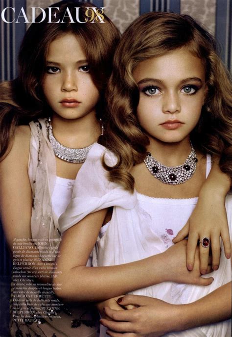 Маленькие модели в Vogue Paris 14 фото