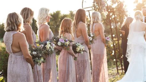 How To Choose Bridesmaid Dresses Bridesmaid Dress Tips