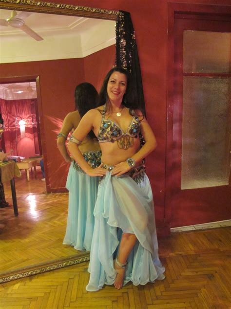 Egyptian Folkloric Dance Articles From Paris