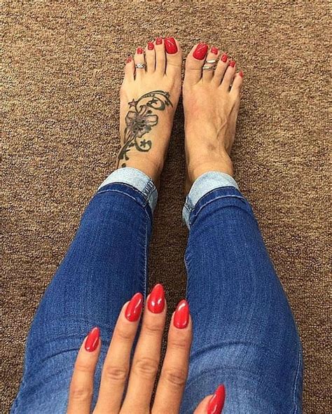 Sassytoesforyou Beautiful Feet Gorgeous Feet Pretty Toe Nails