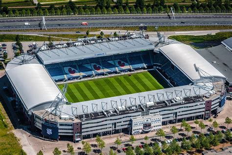 luchtfoto het abe lenstra stadion van voetbalclub sc heerenveen flying hollandnl