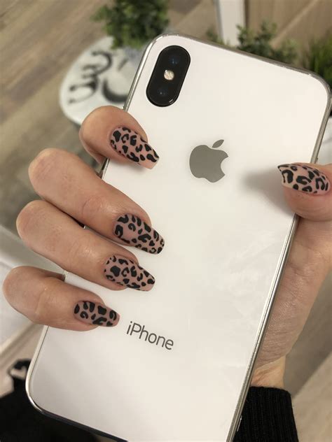 leo nails leopard nailsleo manicure manicureideas nailsdesign