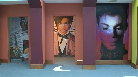 exclusive the elevator where prince died at paisley park has been boarded up what now covers