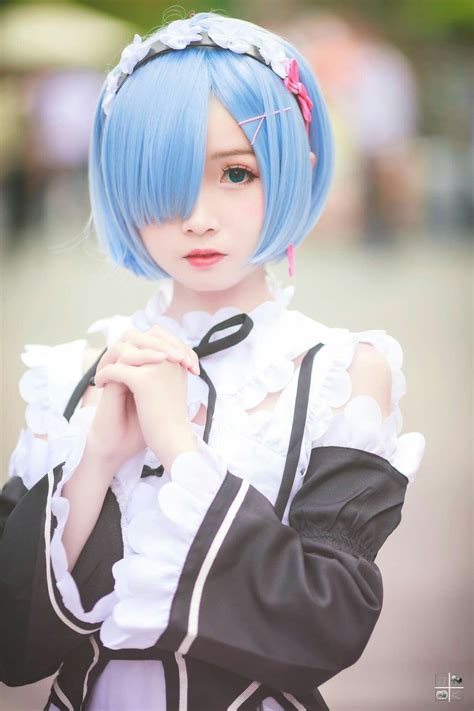 re zero rem cosplay in maid outfit cosplay world cosplay cute cosplay dan amazing cosplay