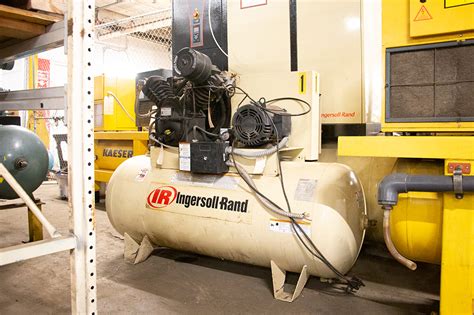 ingersoll rand  stage cast iron air compressor