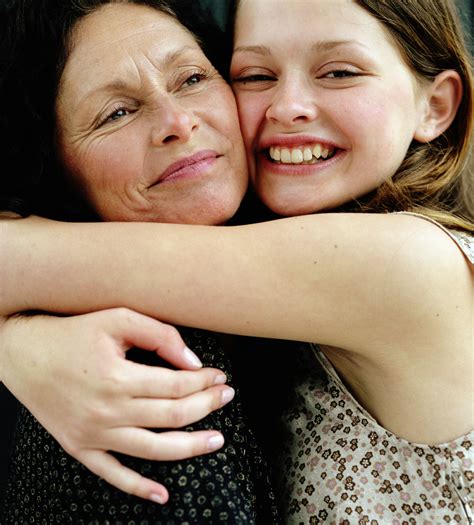 how moms can help their teenage daughters build self confidence huffpost