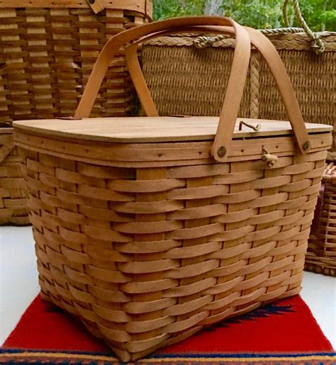 large vintage longaberger picnic basket  riser ca