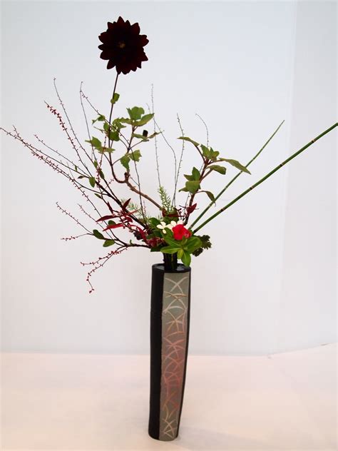 vintasia japan flower arrangement ikebana