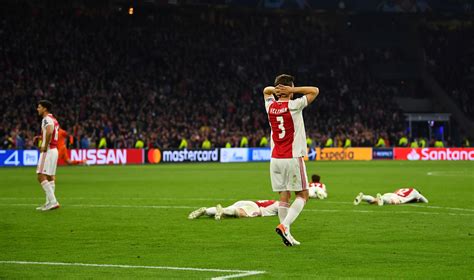 las mejores imagenes de la derrota de ajax contra tottenham en champions league champions