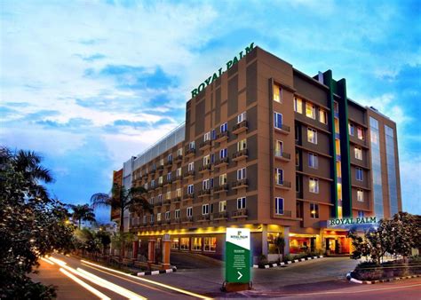 royal palm hotel  conference center cengkareng  jakarta room deals  reviews