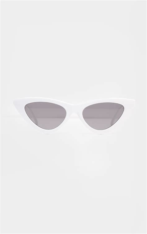 white retro cat eye sunglasses prettylittlething usa