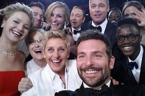 ellen degeneres selfie with hollywood celebs at oscars 2014 goes viral