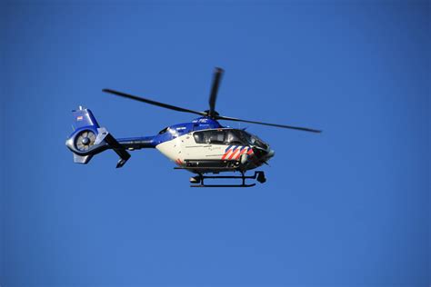 politie achtervolgt botendief  helikopter  alphen aan den rijn